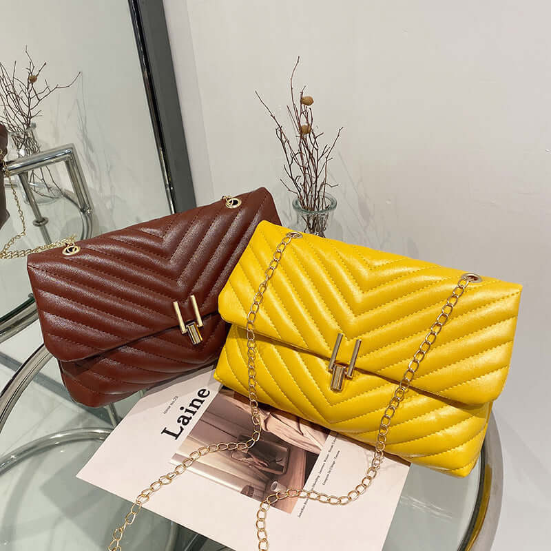 Gestepptes Chevron-Schultertasche – Elegant & Vielseitig