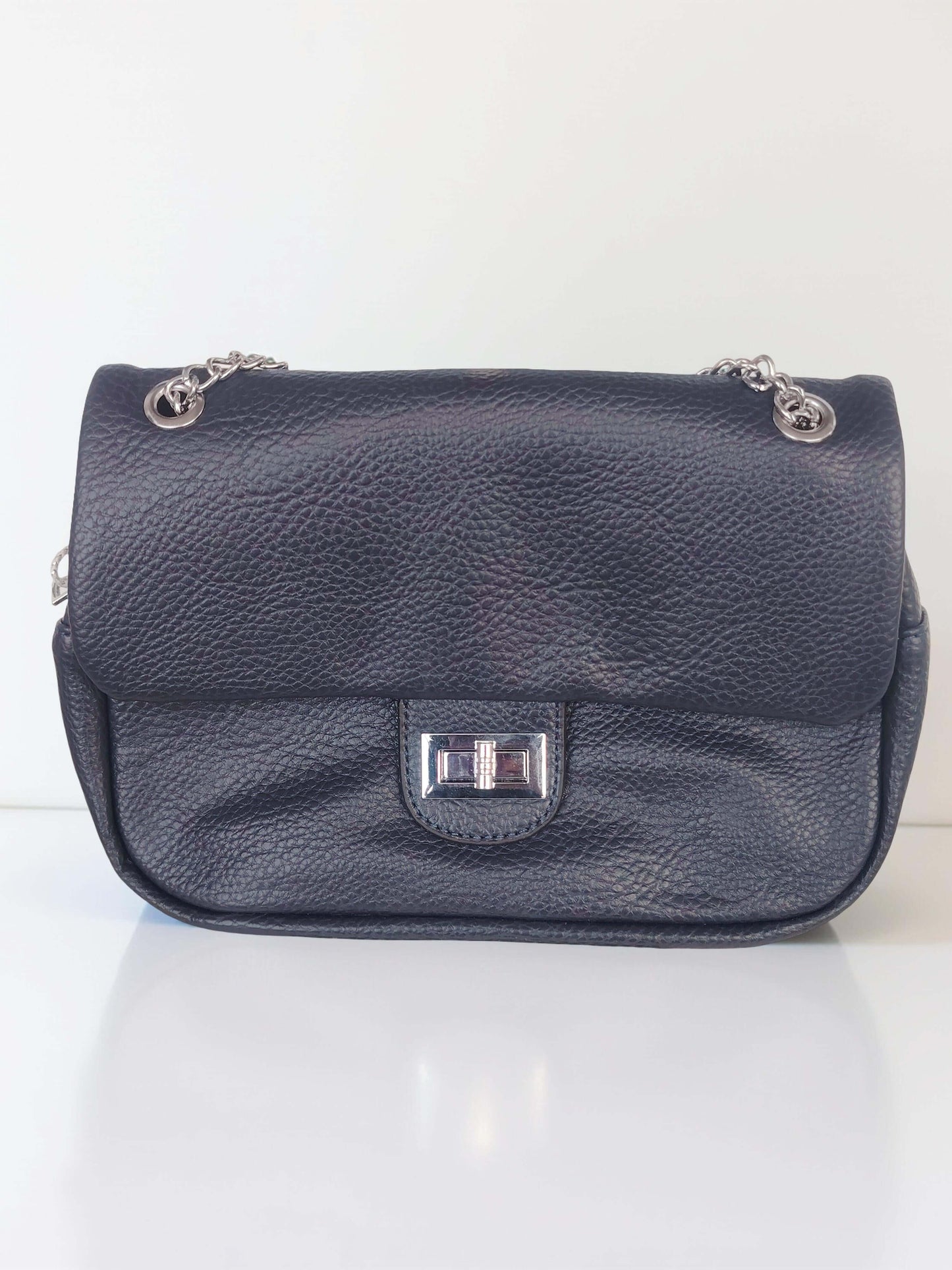 Damen Schultertasche mit Kettenhenkel – Gelb, Braun, Hellblau, Schwarz & Rot