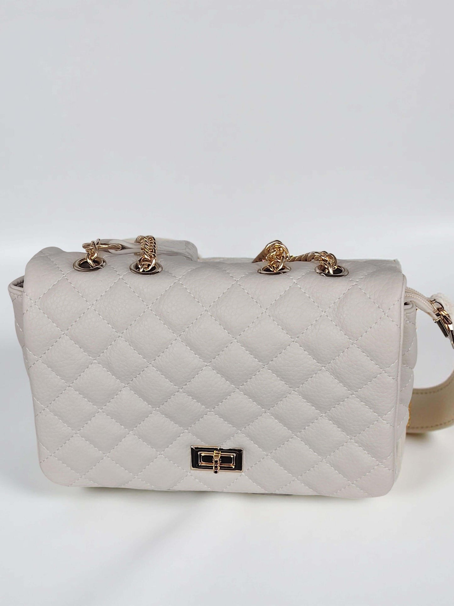 Klassische Umhängetasche mit Kettenriemen