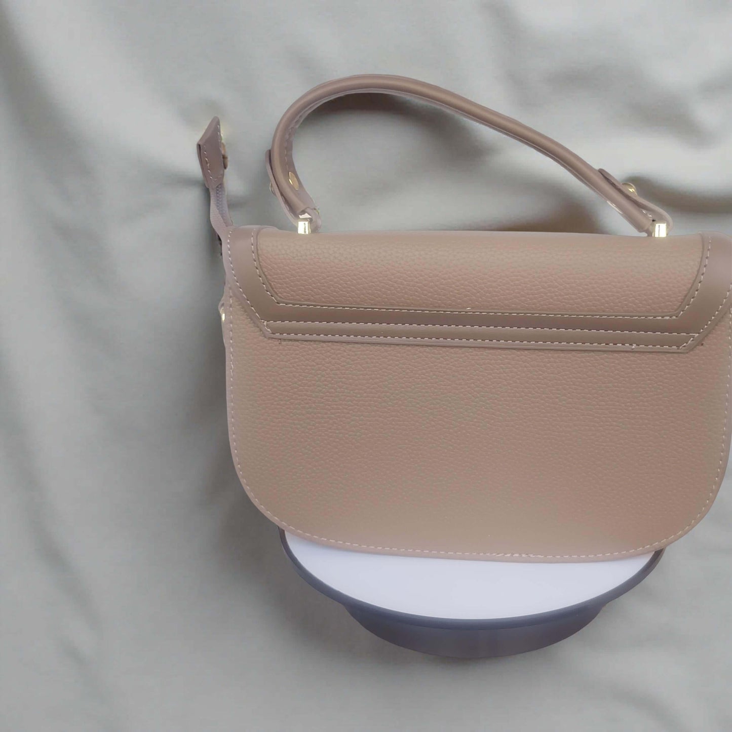 Elegante Umhängetasche mit goldener Schnalle – in Grün, Blau, Bordeaux, Cognac & Beige