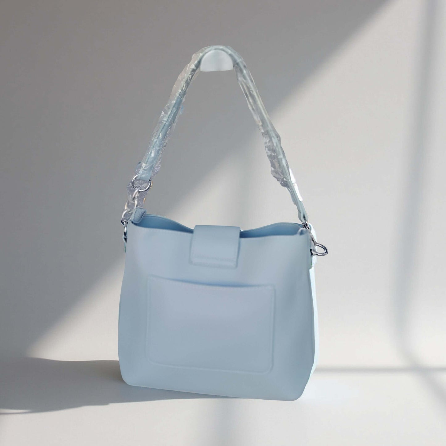 Schlichte Schultertasche mit breitem Trageriemen-in Babyblau, Weiß, Cognac, Rosé, Schwarz & Beige